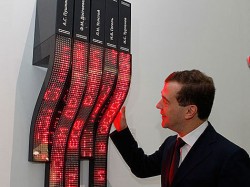 Дмитрий Медведев: российское кино отстает от Голливуда